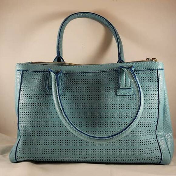 Clarks Aqua Blue Faux Leather Purse 3 Pockets-Zipper on 2 & Magnetic Snap on 1P - Picture 2 of 5